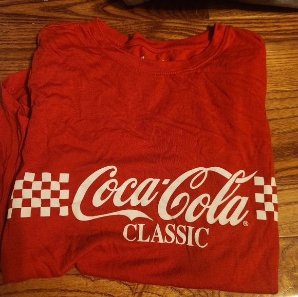 Coca Cola Tops - Womens Lots Of Shirts